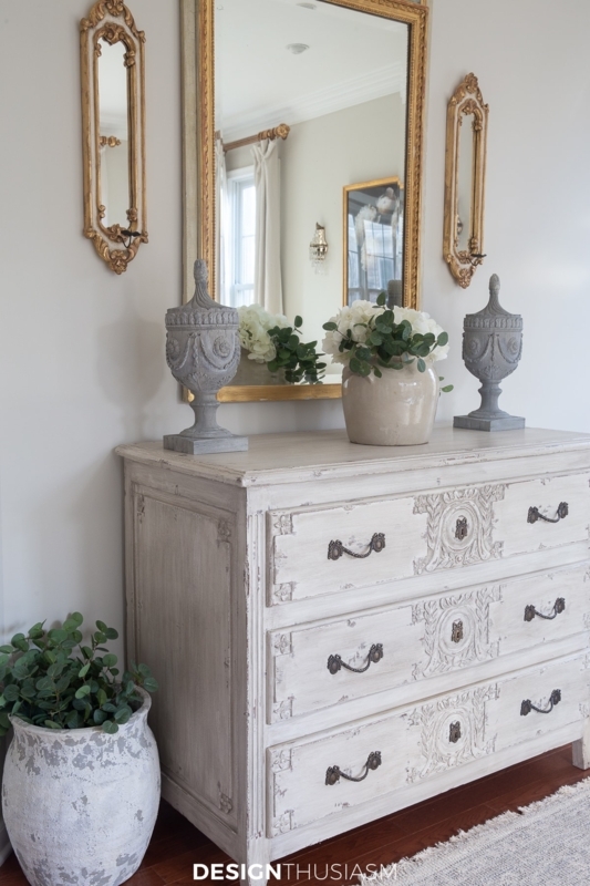 Chest of Drawers Distressed Whitewash with Central Relief Carvings and Cabriole Feet