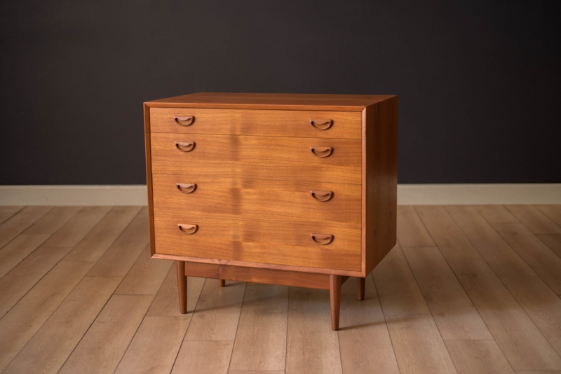 Chest Of Drawers Teak Grain Crescent Handles Mid Century Tapered Legs