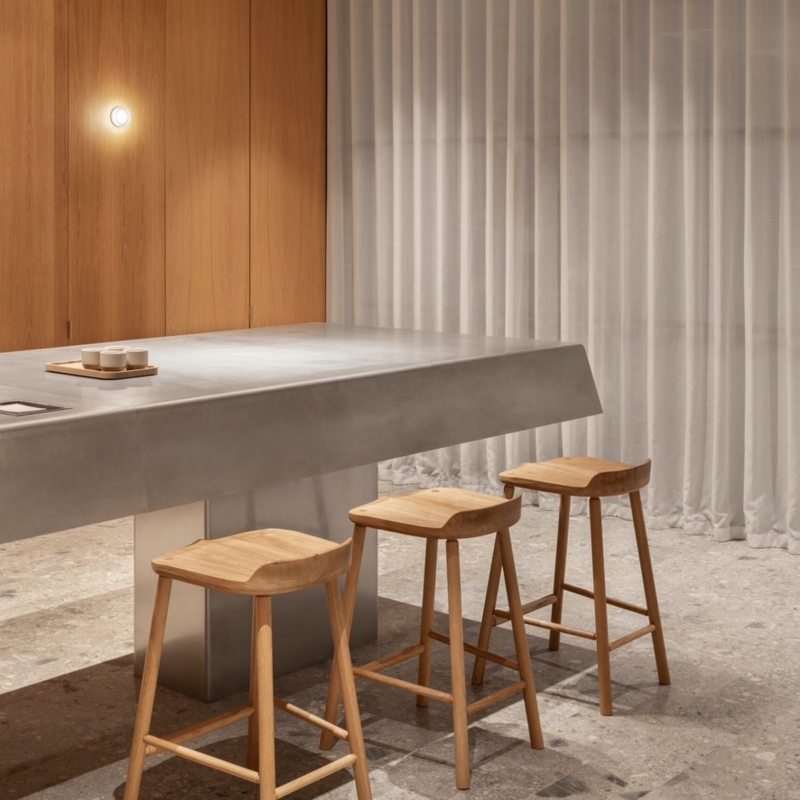 Contemporary Backless Bar Stool with Saddle Seat