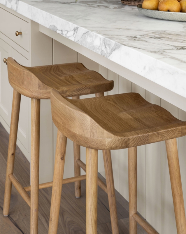 Counter Stool Contoured Saddle Seat Light Brown Organic Style
