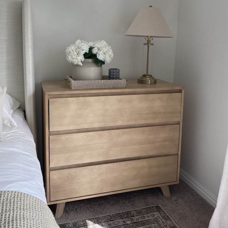 Dresser Blonde Wood Handleless Drawers Tapered Legs Scandinavian
