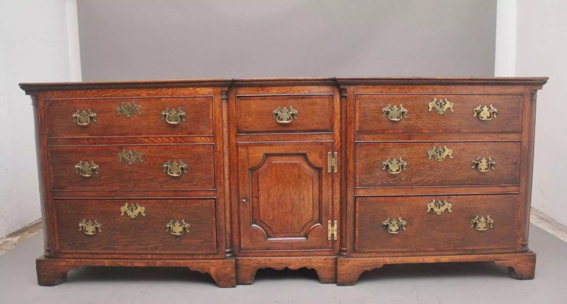 Dresser Traditional Oak Central Cupboard Ornate Brass Pulls