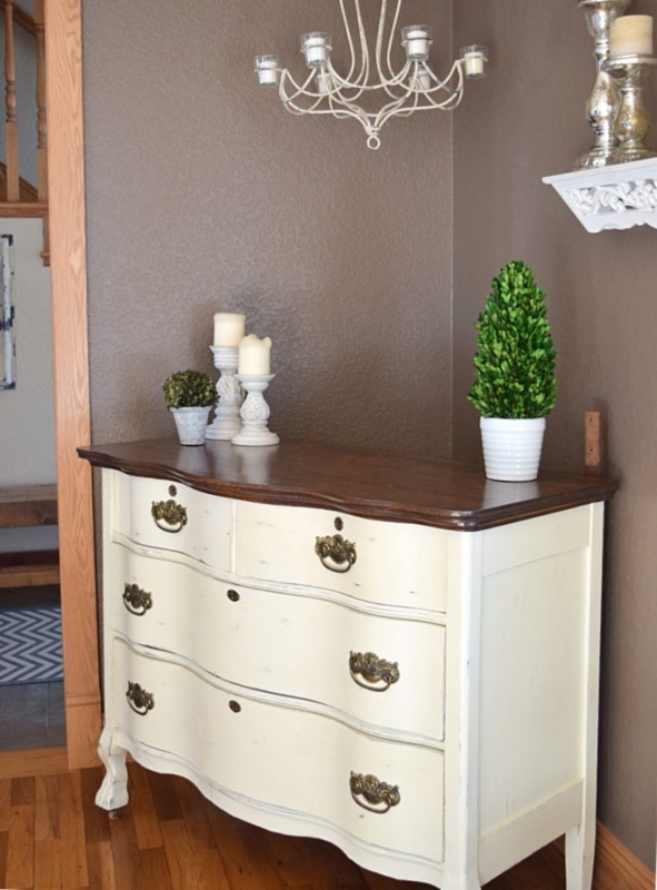 Dresser with Serpentine Front, Cabriole Legs, Ornate Pulls.
