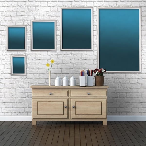 Metallic Picture Frames in Graduated Sizes for Stepped Gallery
