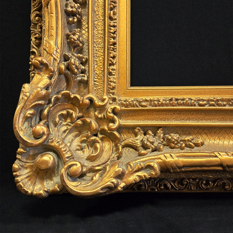 Picture Frame Distressed Gilded Acanthus Leaf Scroll Ornate Baroque