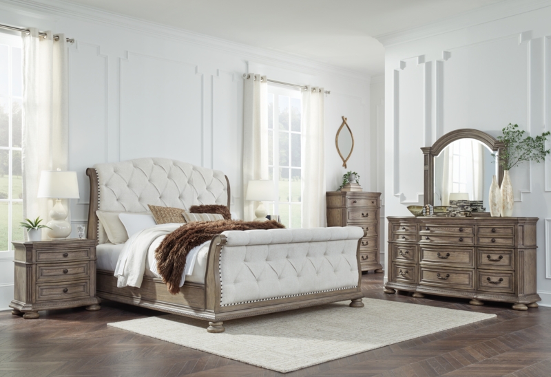 Sleigh Bed Light Brown Diamond Tufted Silhouette Traditional Bedroom Set