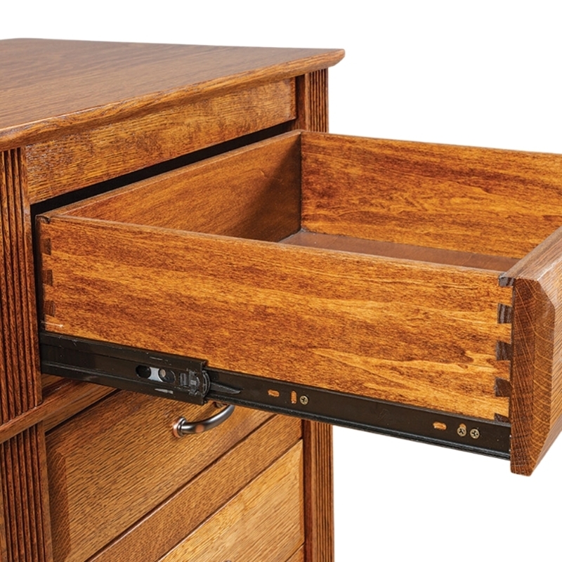 Traditional Dovetail Dresser Fluted Molding Black Metal Slides