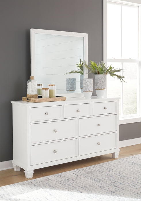 Transitional Seven-Drawer Dresser with Landscape Mirror