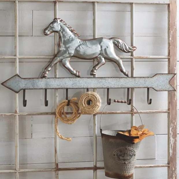 Wall Hook Rack Galvanized Horse Silhouette Arrow Base Rustic Farmhouse