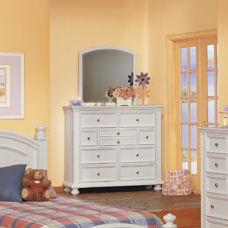 White Cottage Dresser with Arched Mirror and Nine Drawers