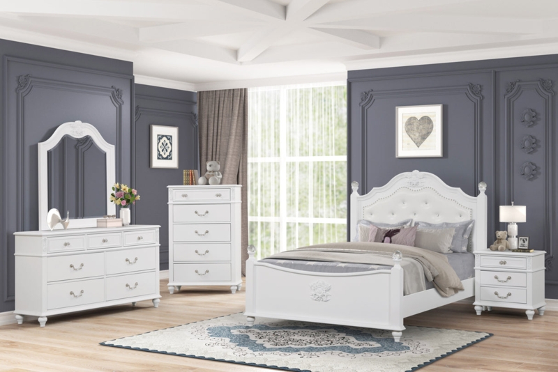 White French Provincial Chest Of Drawers with Crystal Pulls