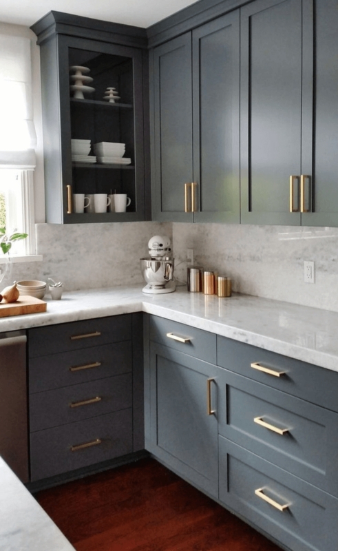 Charcoal Grey Shaker Kitchen Cabinets, Marble Backsplash, Glass Front