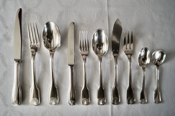 Classic Vintage Flatware Set Shell Motif Polished Silver