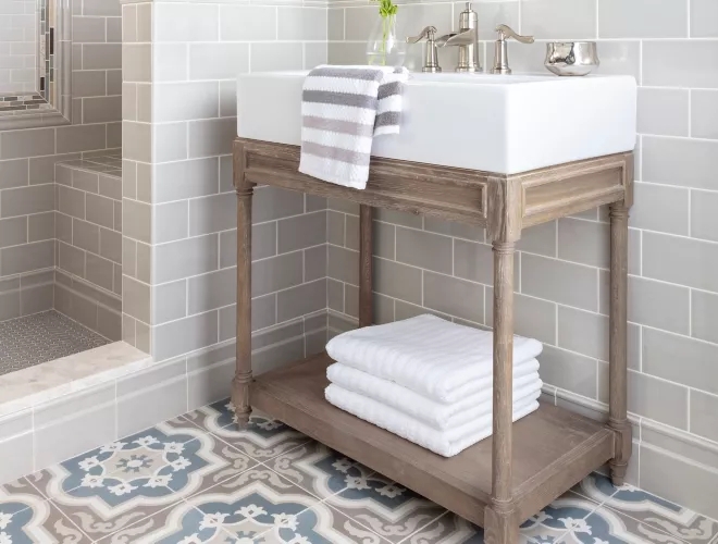 Console Sink with Chunky Ceramic Basin and Turned Wood Legs