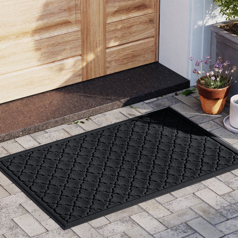 Doormat Raised Quatrefoil Pattern Charcoal Rubber Low Profile