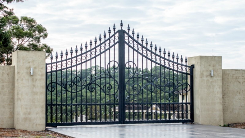 Driveway Gate Peaked Silhouette Ornate Scrollwork Grand Iron Design