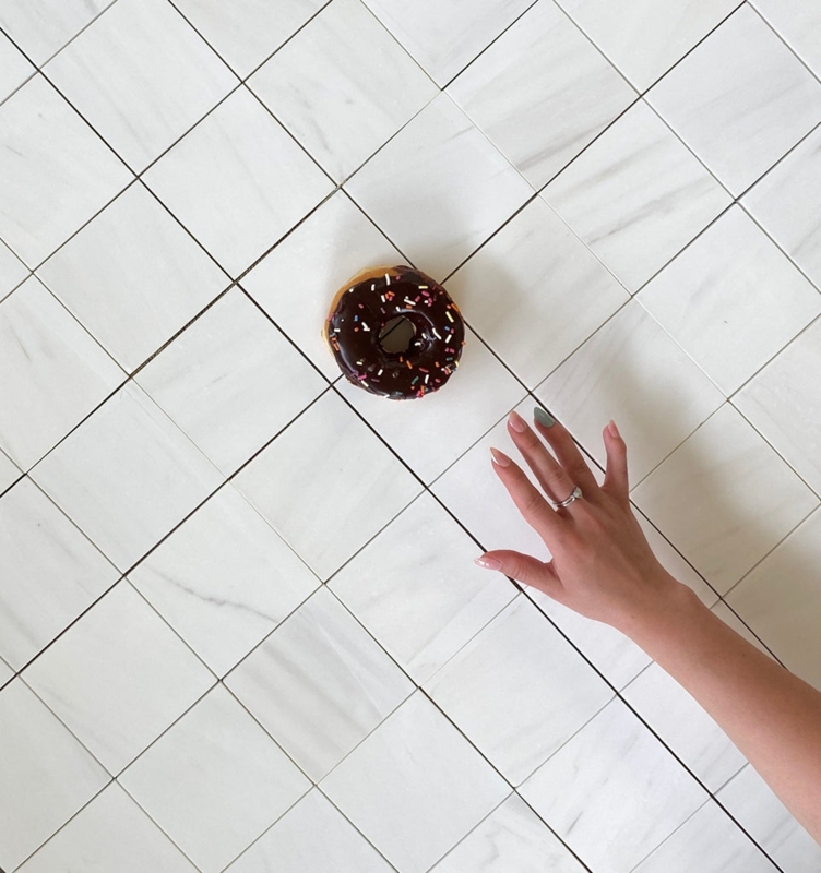 Floor Tile: Honed Dolomite Marble Diagonal Layout Grey Veining