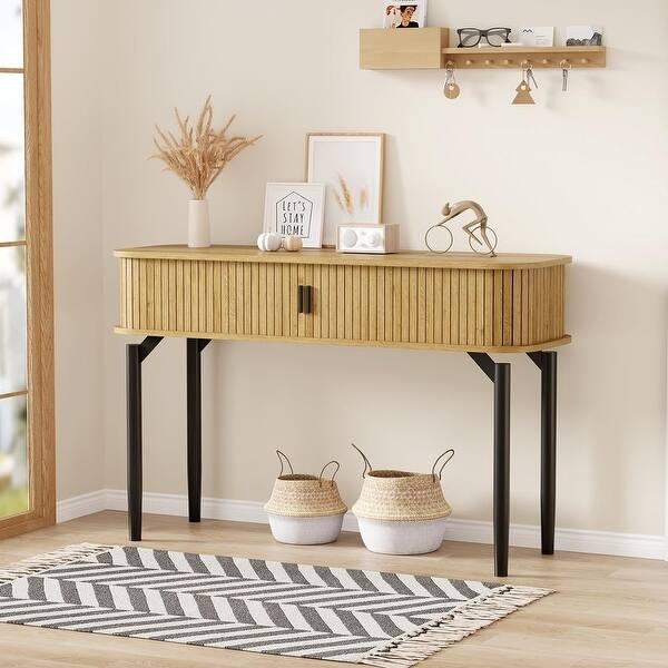 Fluted Console Table with Rounded Ends and Black Tapered Legs