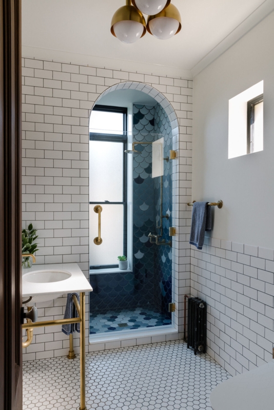 Hexagonal Floor Tile White Ceramic Small Format Arched Shower