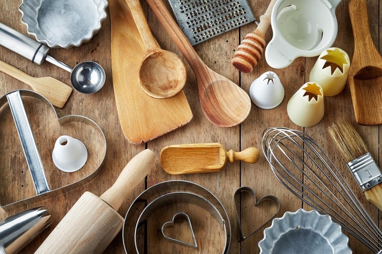 Kitchen Tool Collection Essential Baking Assortment Wood Metal