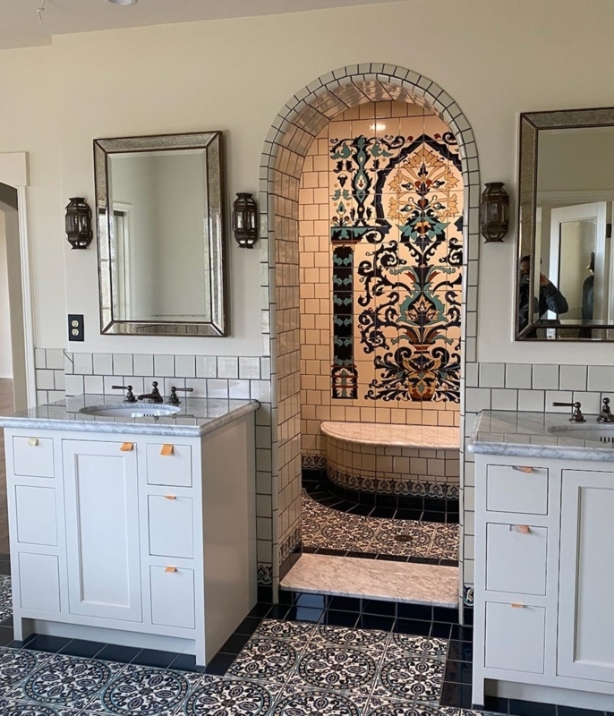 Luxury Bathroom Arched Tile Mural Ornate Floor Lantern Sconces