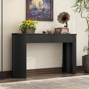 Modern Black Console Table with Fluted Texture & Curved Sides