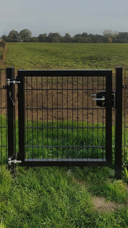 Modern Black Wire Mesh Fence Gate with Lever Handle Lockset