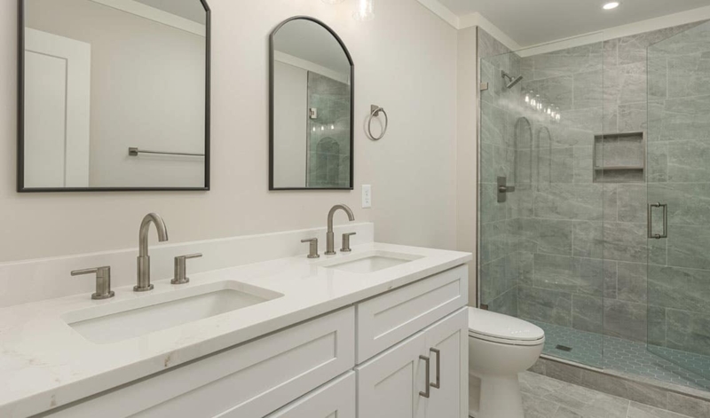 Modern White Double Vanity with Arched Black Mirrors