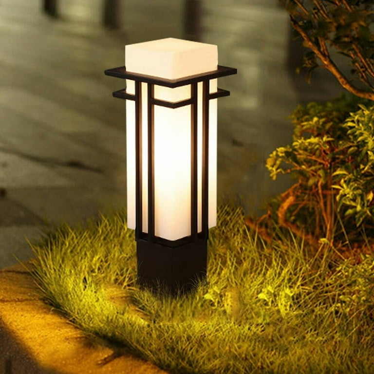 Outdoor Post Light Geometric Frame Square Pillar Asian Inspired