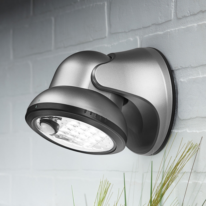 Outdoor Security Light Silver Adjustable Head Motion Sensor Cordless