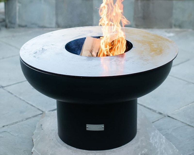 Pedestal Fire Pit Flat Top Grill Ring Matte Black Metal Minimalist