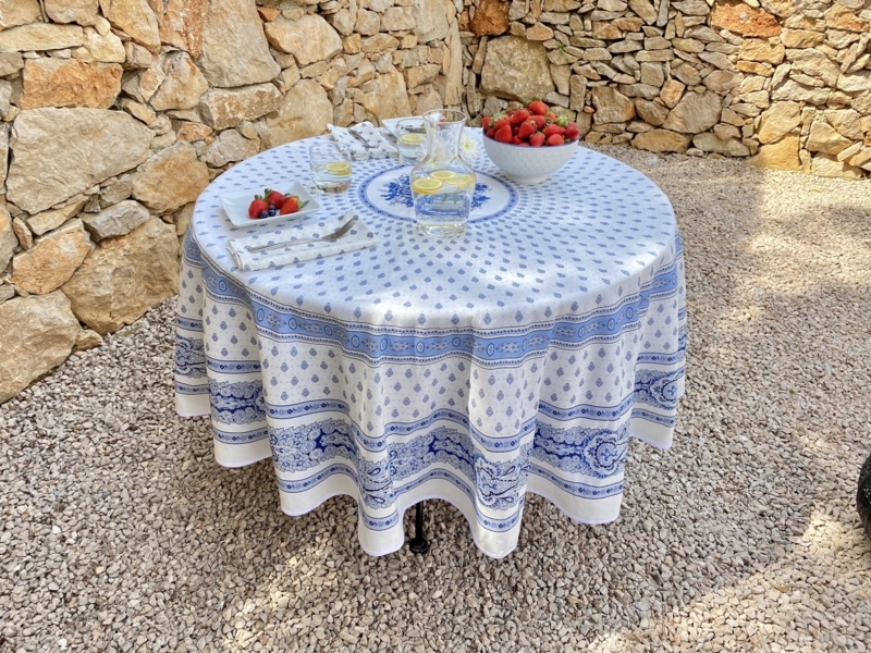 Round Tablecloth Blue White Paisley Border French Country Outdoor