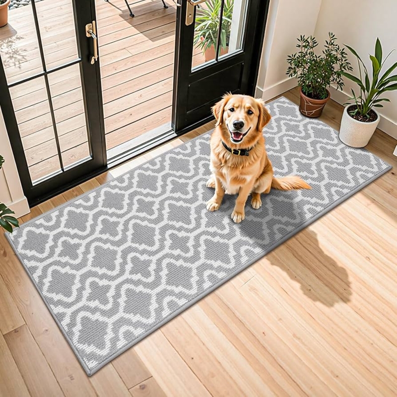 Runner Rug Gray Quatrefoil Pattern Low Pile Washable Hallway