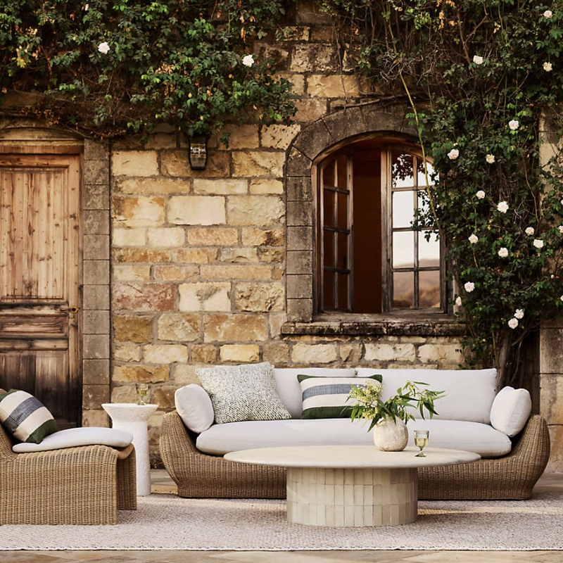 Rustic Patio Stone Coffee Table Round Off-White Pedestal
