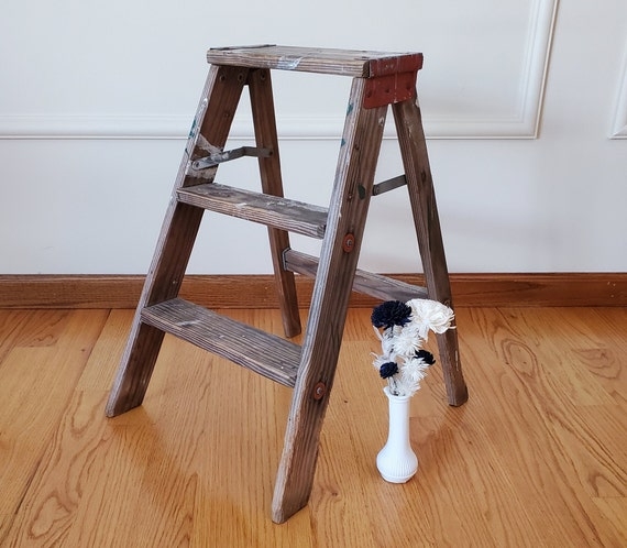 Step Stool Vintage Weathered Patina with Paint Drips