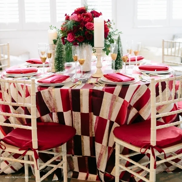Tablecloth Metallic Gold Pattern Red Checkered Festive Holiday Decor