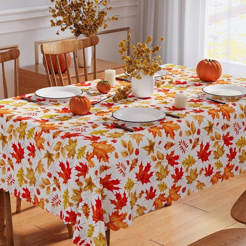 Tablecloth Scalloped Edge Autumn Leaf Pattern Festive Dining