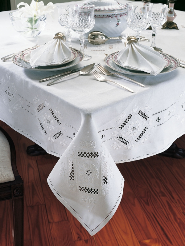 Tablecloth White Cutwork Embroidery Geometric Formal Dining Room