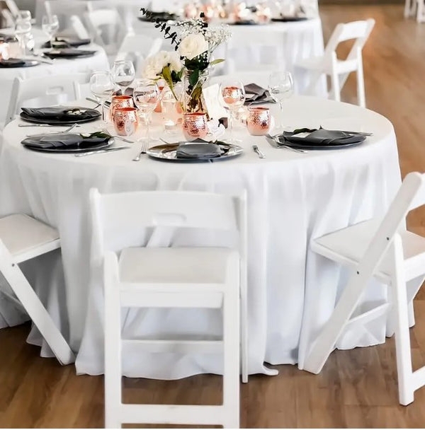 Tablecloth White Polyester Floor-Length Rose Gold Accents Folding Chairs