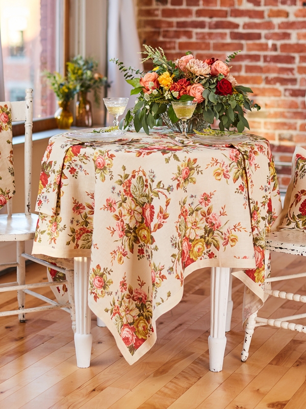 Tablecloth with Oversized Botanical Motifs, Antique Cream French Country