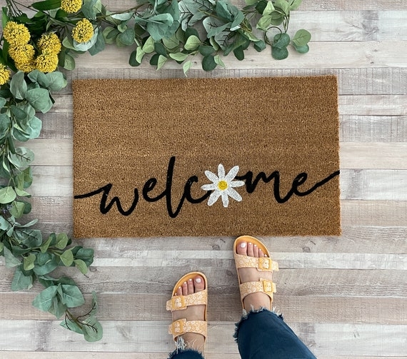 Welcome Mat White Daisy Accent Cursive Script Natural Coir Spring Porch