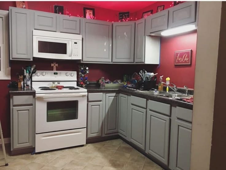 30 Gorgeous Mobile Home Kitchen Cabinet Colors