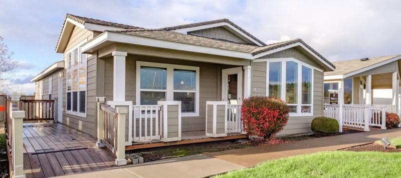 Accessible Manufactured Home with Ramp: Craftsman Style Exterior