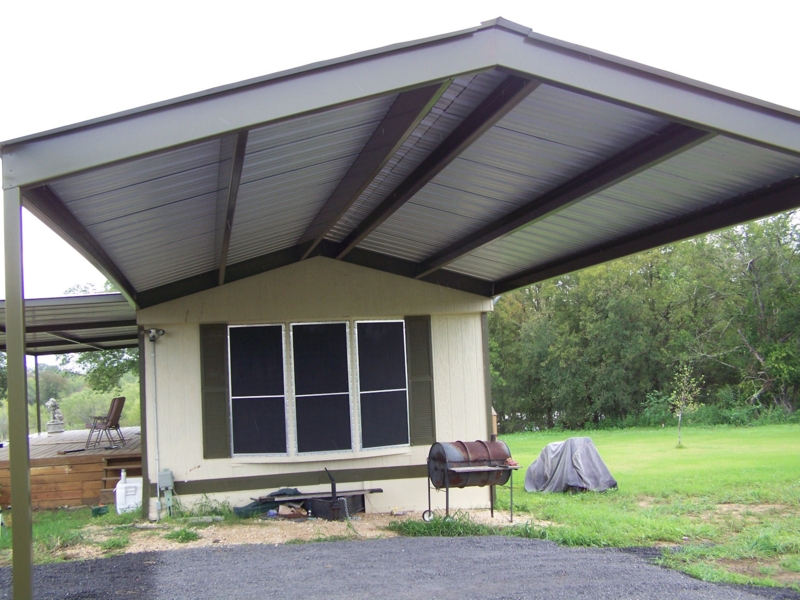 Carport Floating Roof Structure with Olive Green Metal Beams