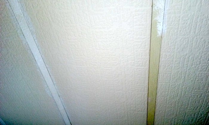 Ceiling Panel: Textured Embossed Grid with Seam Cover Strips
