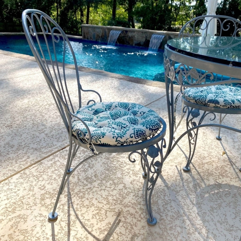 Chair Cushion: Teal Paisley Round Tufted Outdoor Seat Pads with Ties