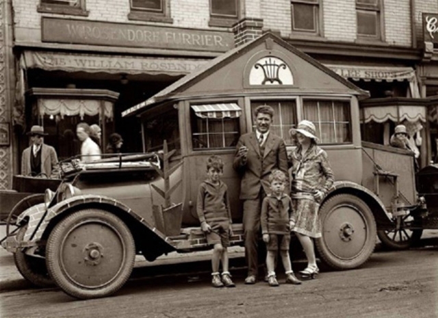 Custom House Car Antique Exterior Vintage Automotive Chassis
