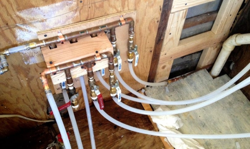 DIY Copper and PEX Plumbing Manifold with Shut-Off Valves