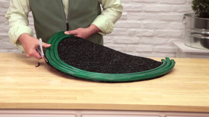 Doormat, Garden Hose Construction, Coiled Border, Ribbed Surface DIY