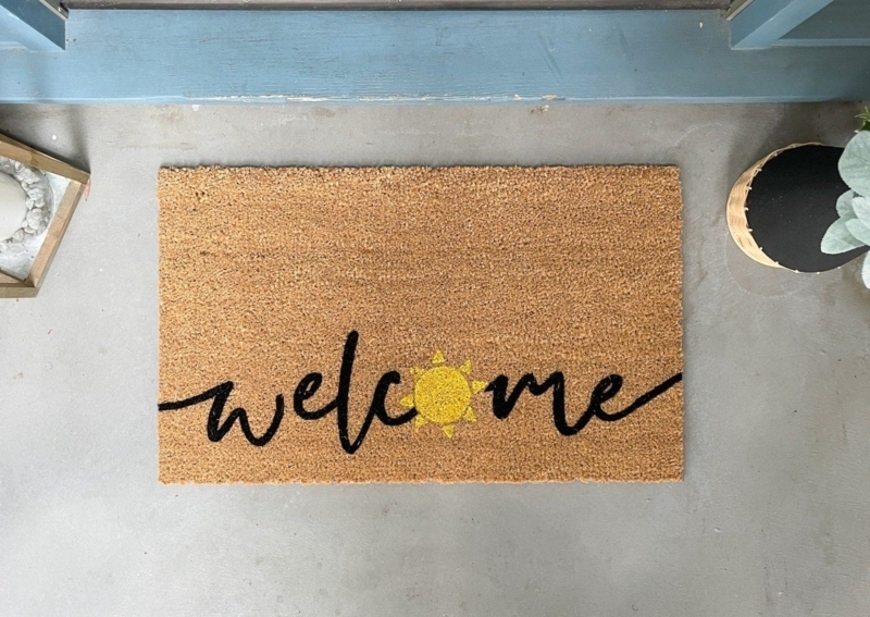 Doormat Sun Graphic Detail with Cursive Welcome Text, Coir